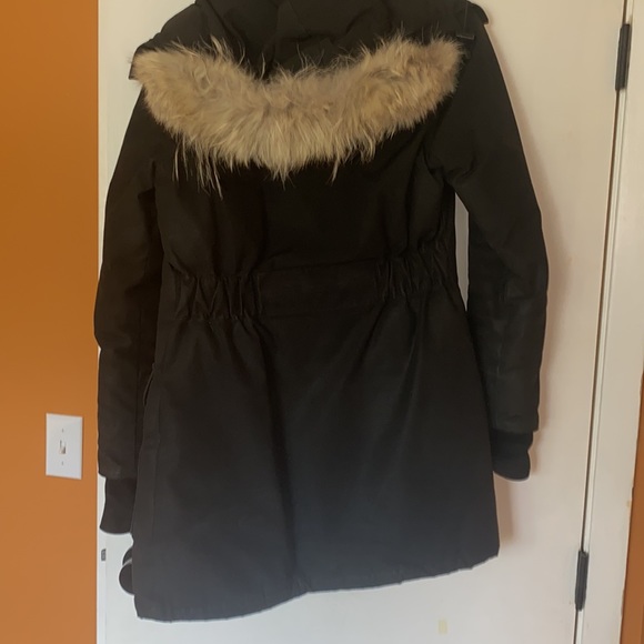 Canada Goose Women’s Trillium Parka - Picture 2 of 10